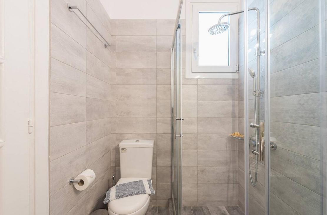 Appartamento Casa Pamisou near Attiki metro station Atene Esterno foto