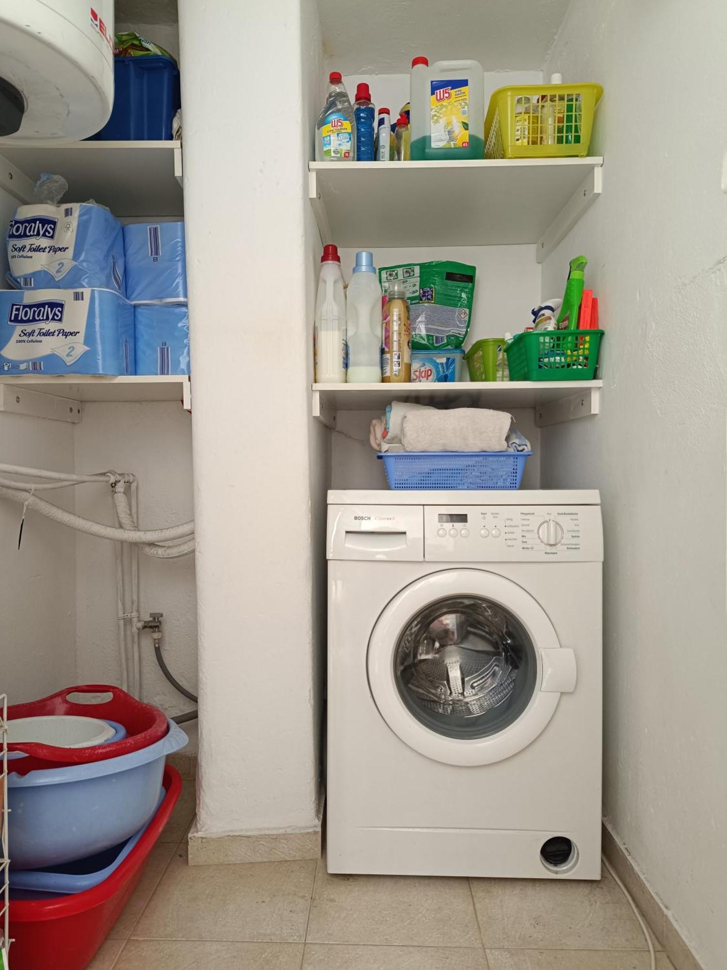 Appartamento Casa Pamisou near Attiki metro station Atene Esterno foto